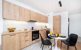 Komfortowe Apartamenty Z Garazem Na Milionowej